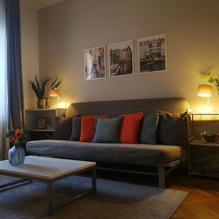 Centrum11 Pécs Eksteriør bilde
