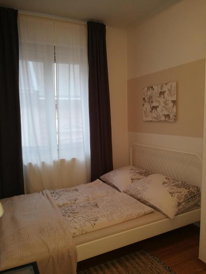 Centrum11 Pécs Eksteriør bilde